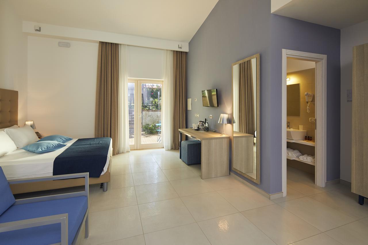 Tui Blue Tropea Hotel Santa Domenica  Eksteriør billede